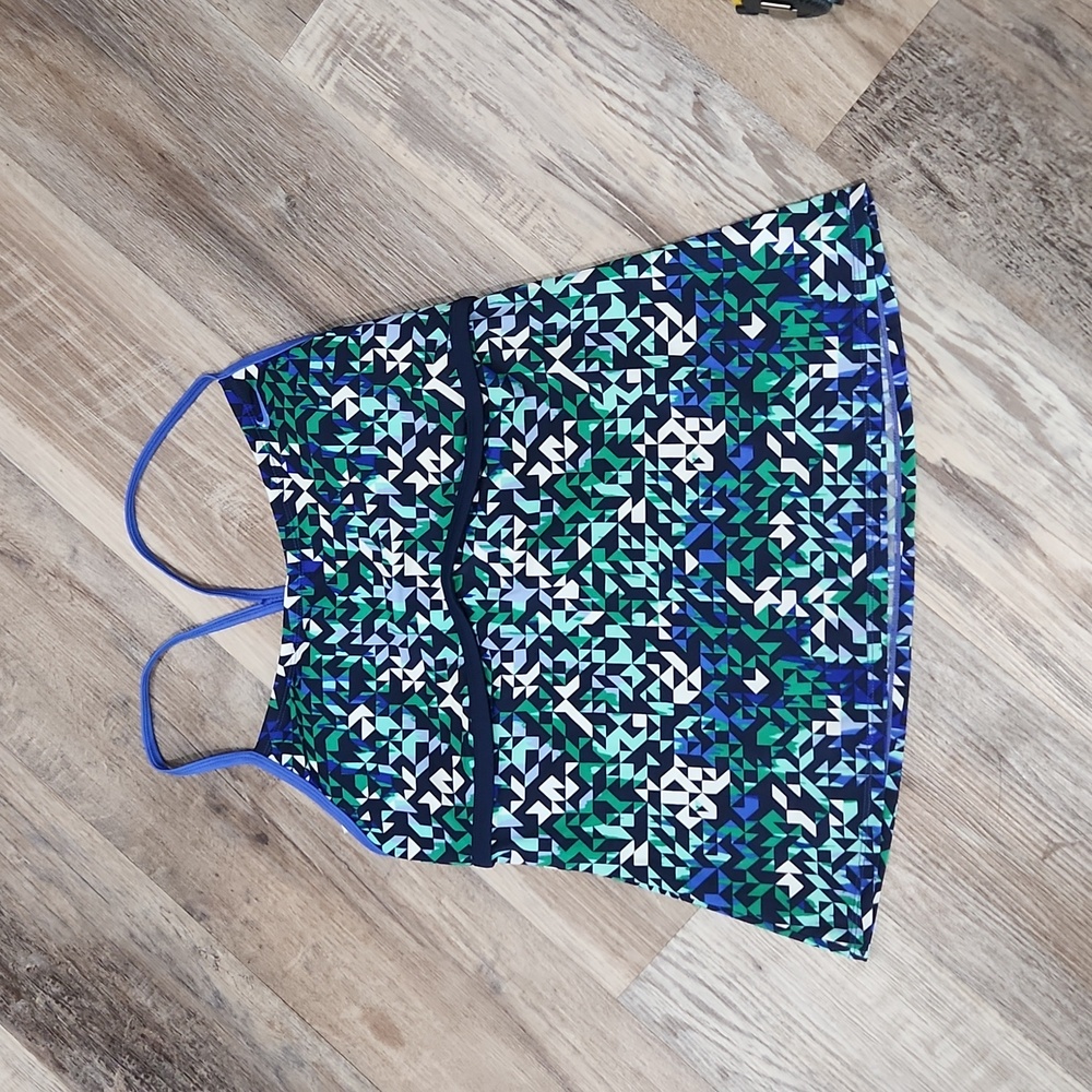 Nike swim top